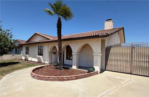 Photo of 4564 Rudisill ST, Montclair, CA 91763 (MLS # AR26144467)