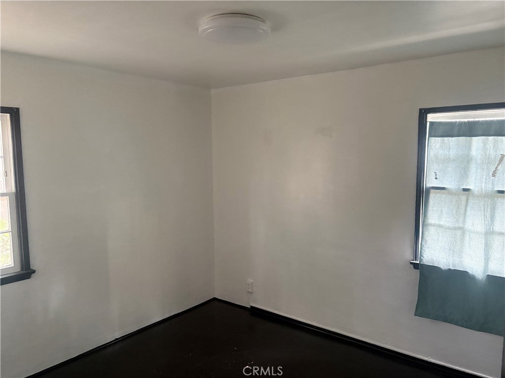 525 E Maple