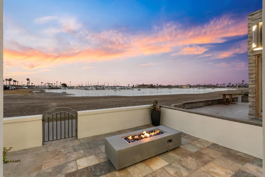 3490 Bayside Walk A