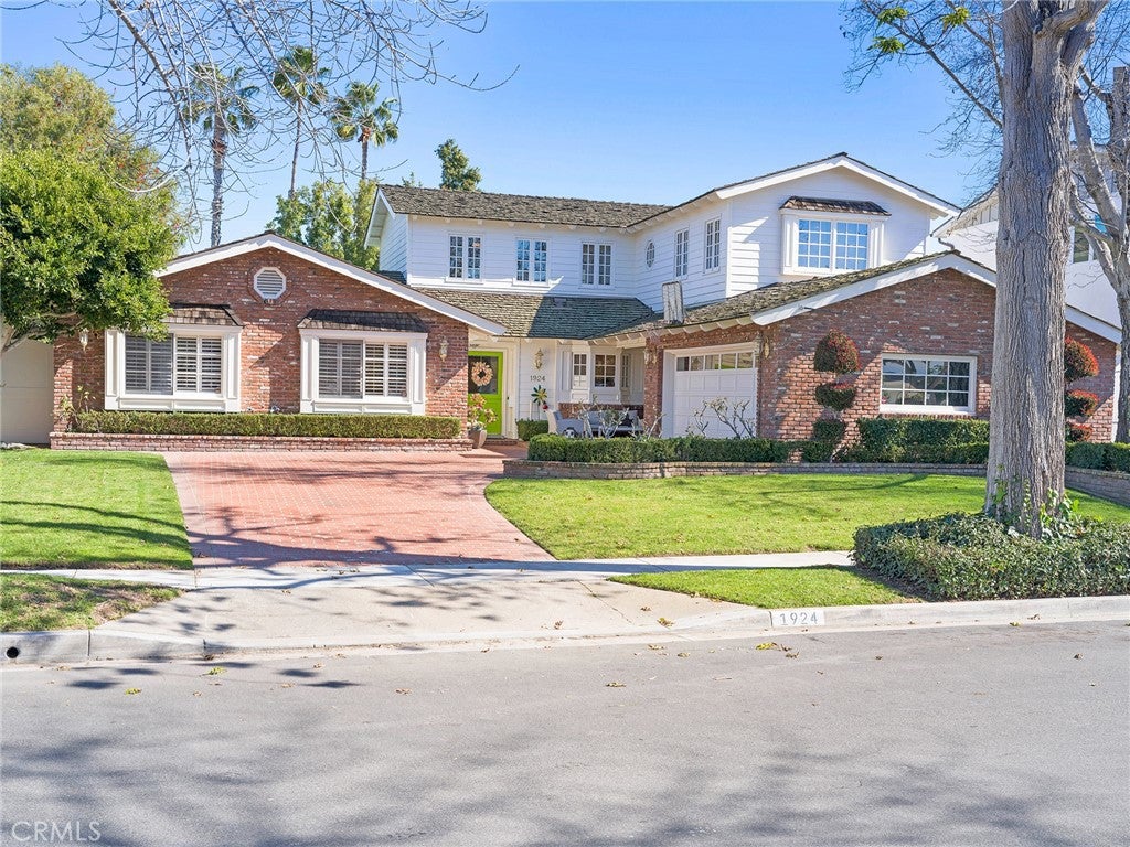 1924 Leeward Lane, Newport Beach CA 92660