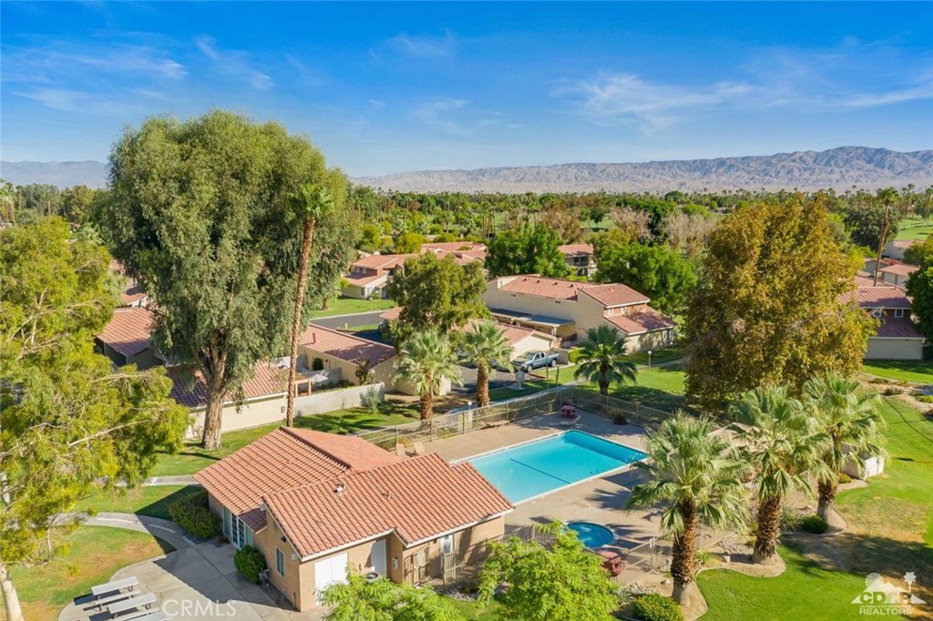 Mountain View Falls - Residential