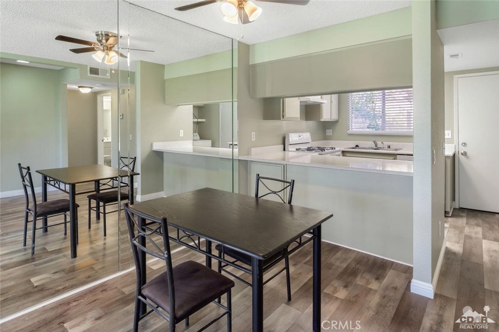 Mountain View Falls - Residential