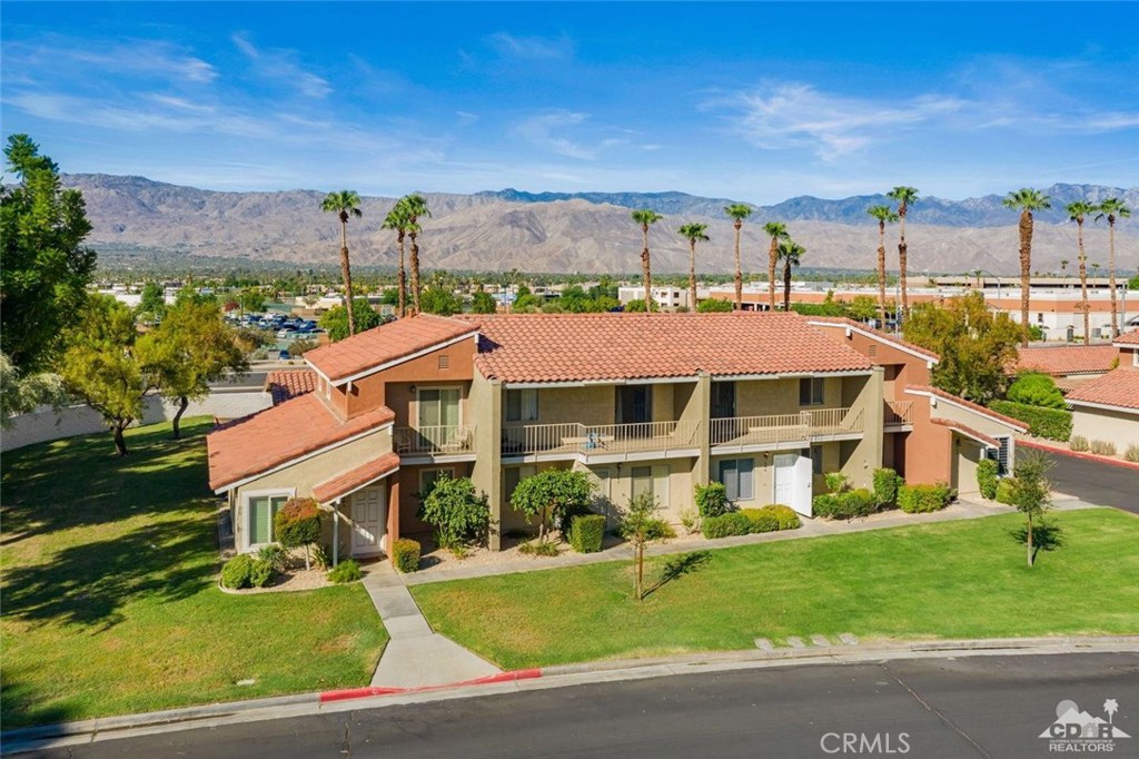 Mountain View Falls - Residential