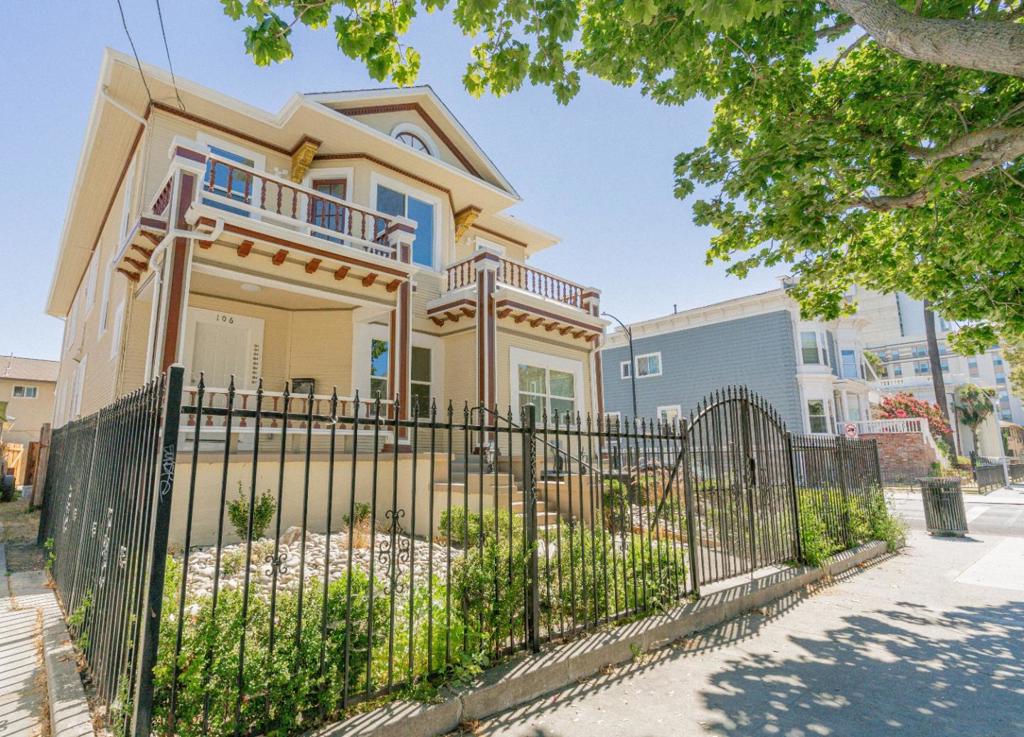 106 N 5th Street