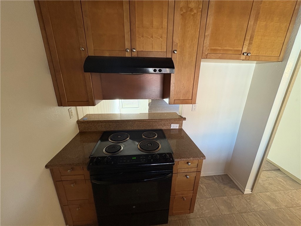 MacArthur Village (MAVL) - Residential Lease