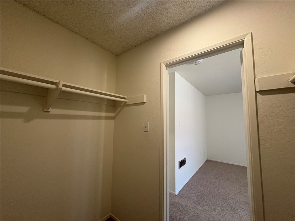 MacArthur Village (MAVL) - Residential Lease