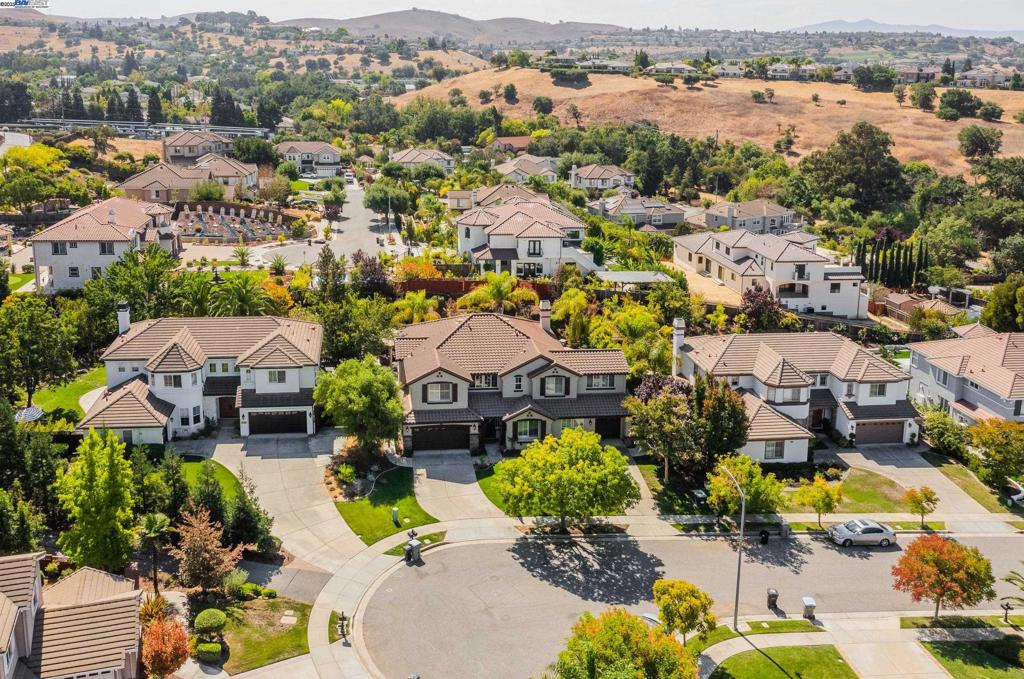 EVERGREEN - Residential