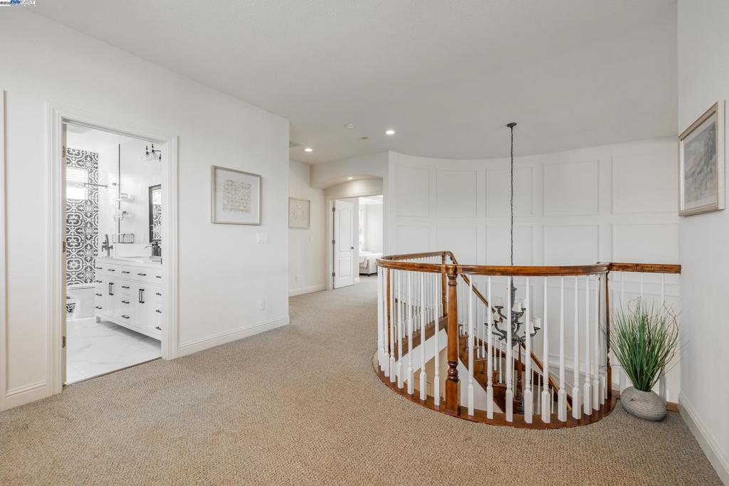 EVERGREEN - Residential