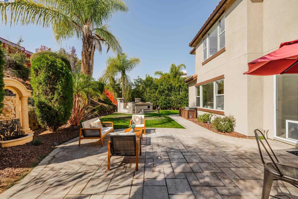 EVERGREEN - Residential