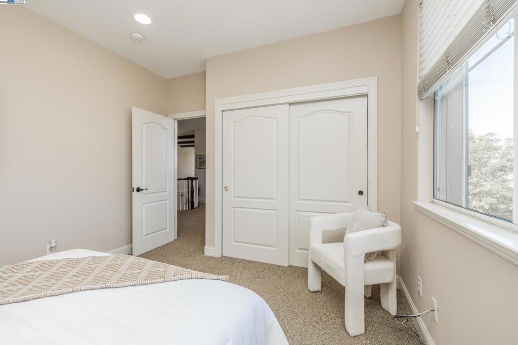 EVERGREEN - Residential