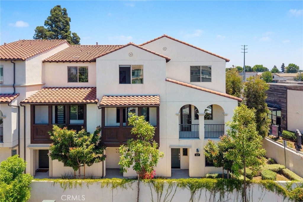 2629 Winston Court