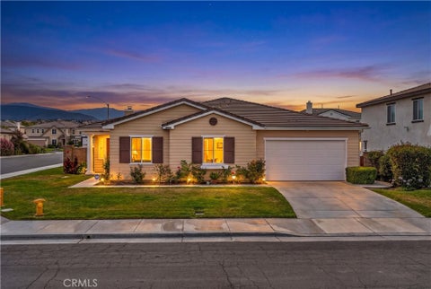 Photo of 34039 Tuscan Creek Way, Temecula, CA 92592 (MLS # SW26124602)
