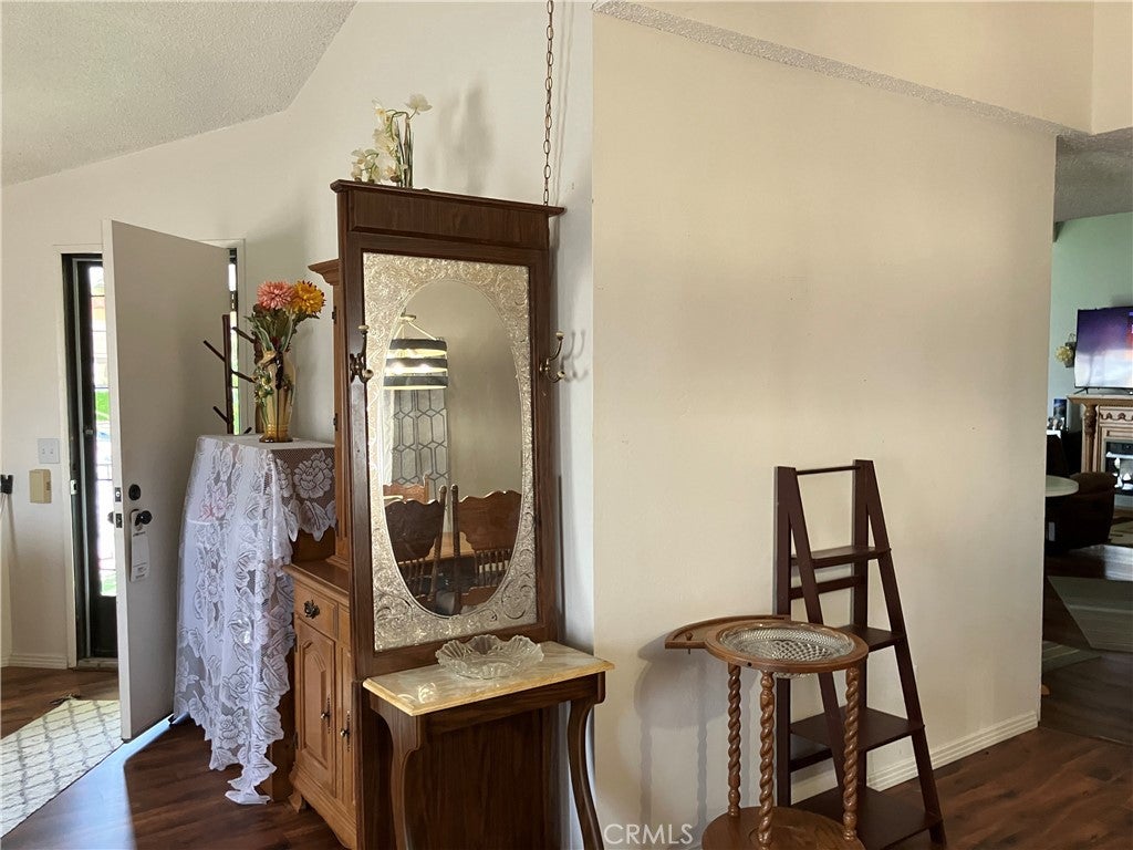1250 N Kirby Street 121