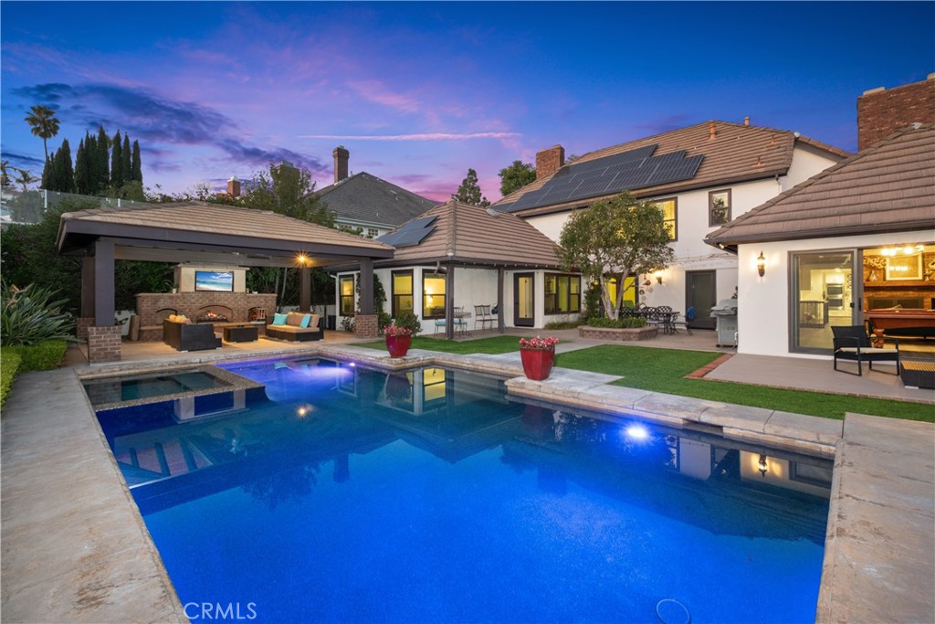 27422 Silver Creek Drive