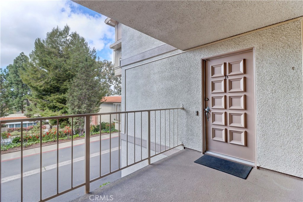 661 Avenida Sevilla B