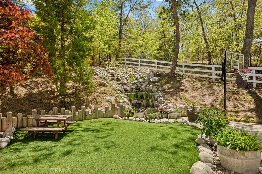 Arrowhead Woods (AWHW) - Residential