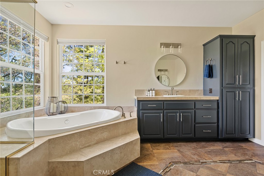 Arrowhead Woods (AWHW) - Residential