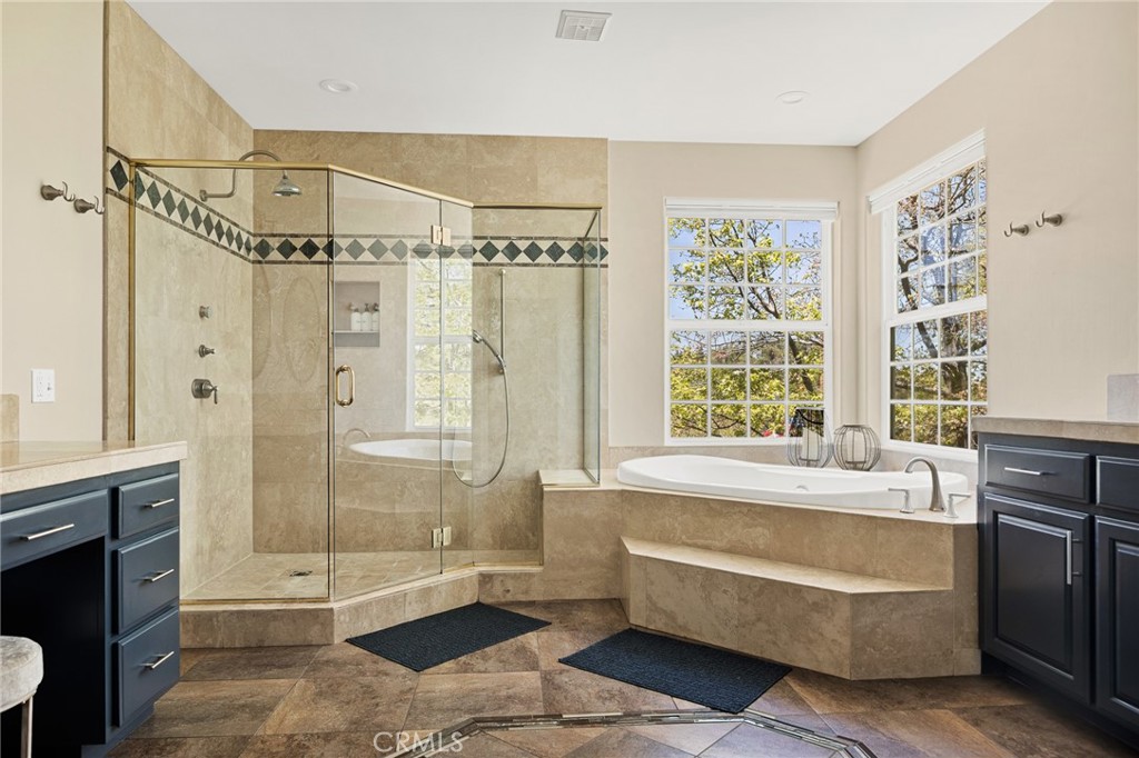 Arrowhead Woods (AWHW) - Residential