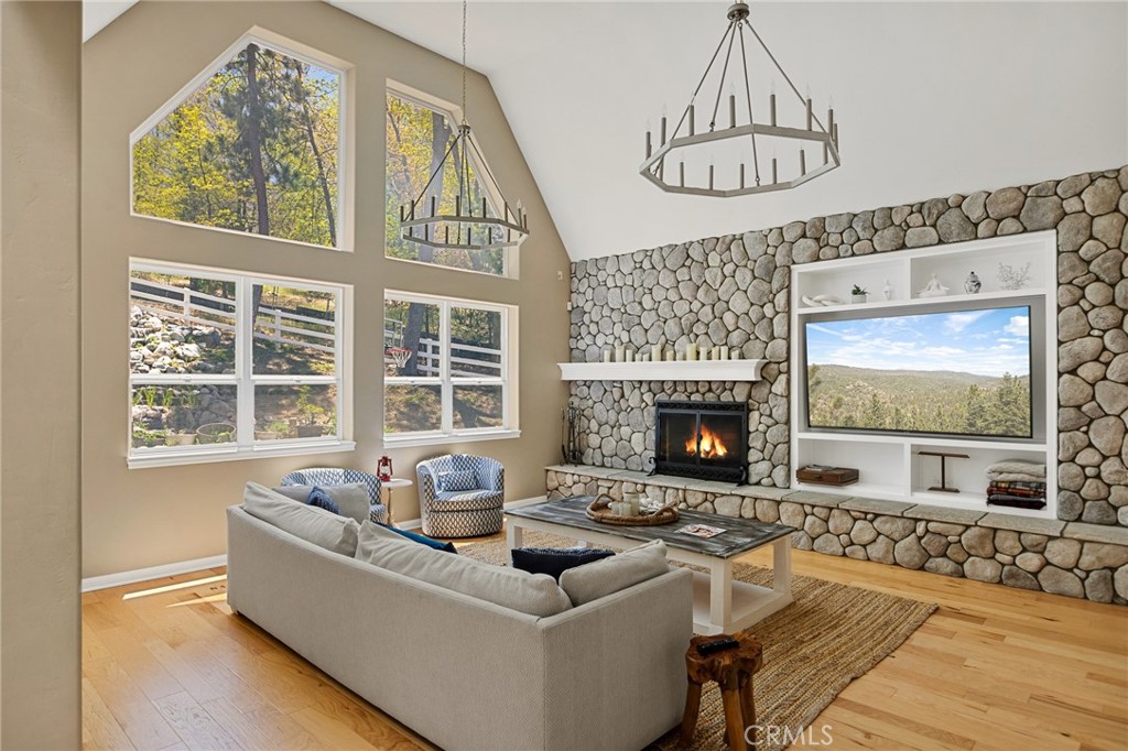 Arrowhead Woods (AWHW) - Residential