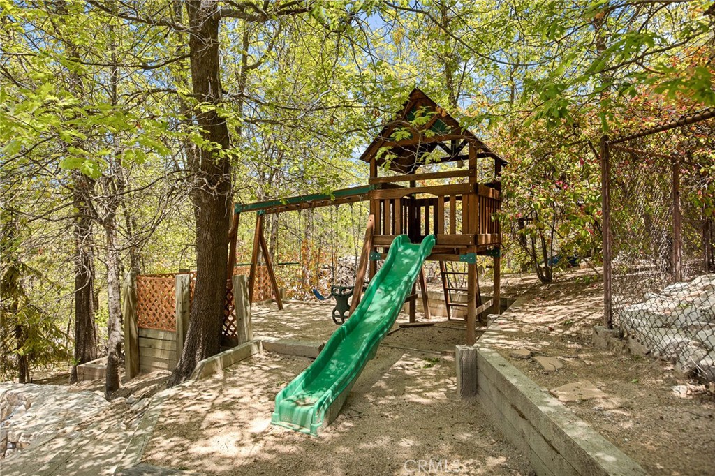 Arrowhead Woods (AWHW) - Residential