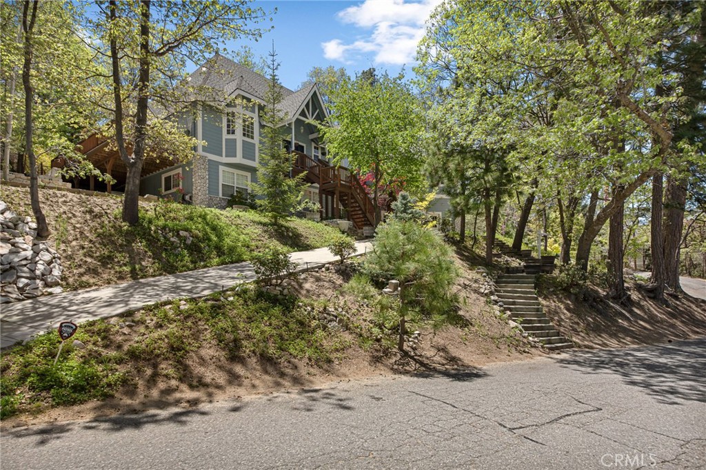 Arrowhead Woods (AWHW) - Residential