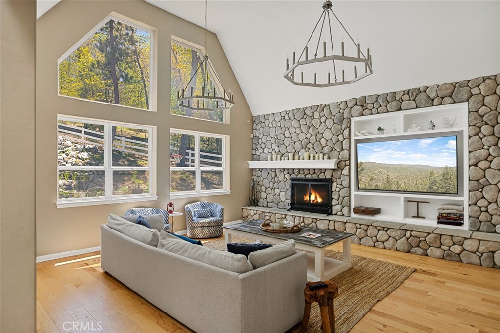 Arrowhead Woods (AWHW) - Residential