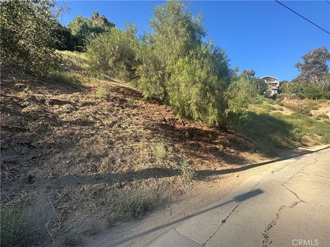 Photo of 520 Rustic Dr., Los Angeles, CA 90065 (MLS # WS26001697)