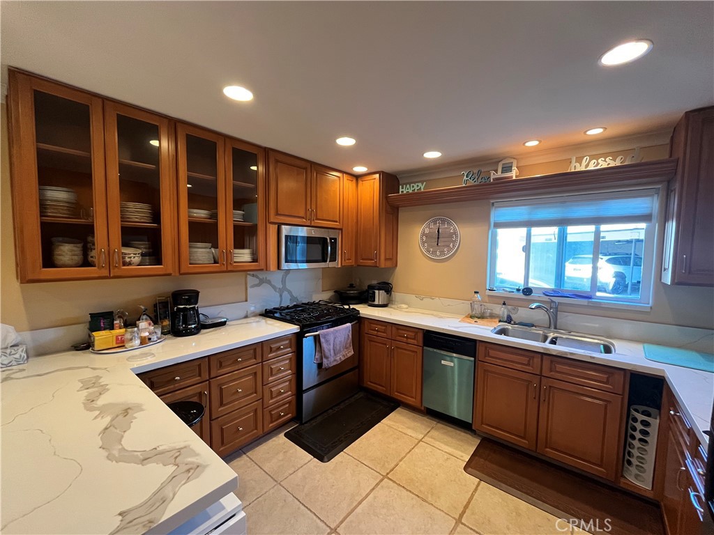 Laguna Ocean Vista Condos (LOV) - Residential Lease