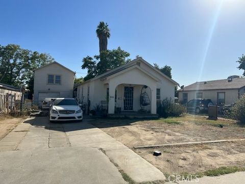 Photo of 513 Washington Avenue, Bakersfield, CA 93308 (MLS # PI25282168)