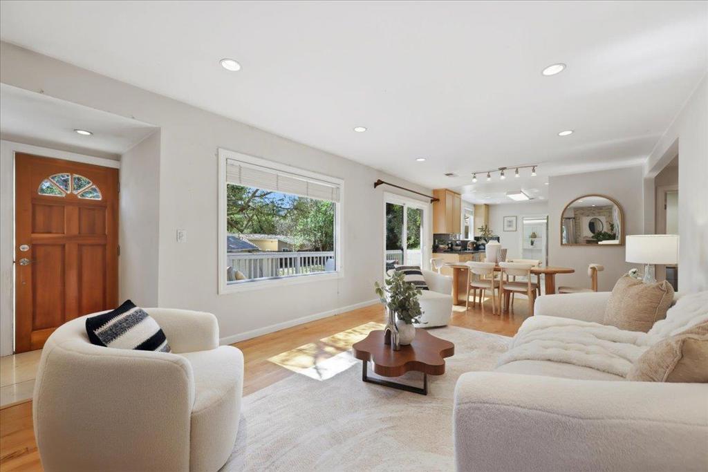 4258 Jefferson