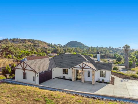 662 Lower Springs Road Fallbrook CA 92028