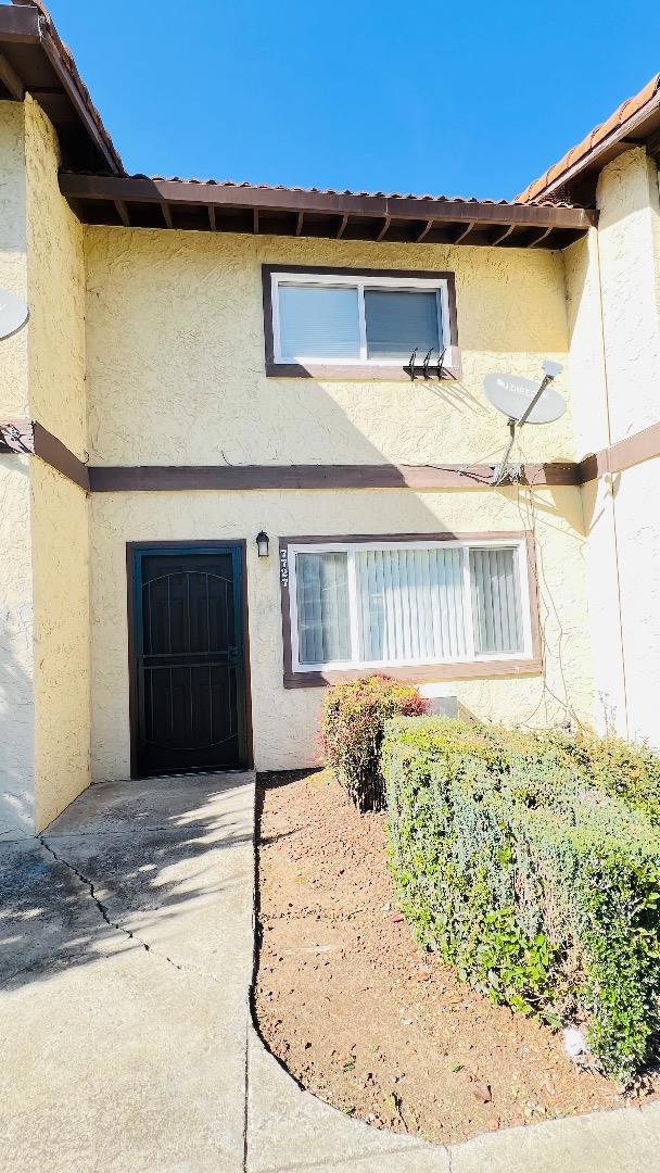 7727 Murray Avenue, Gilroy CA 95020