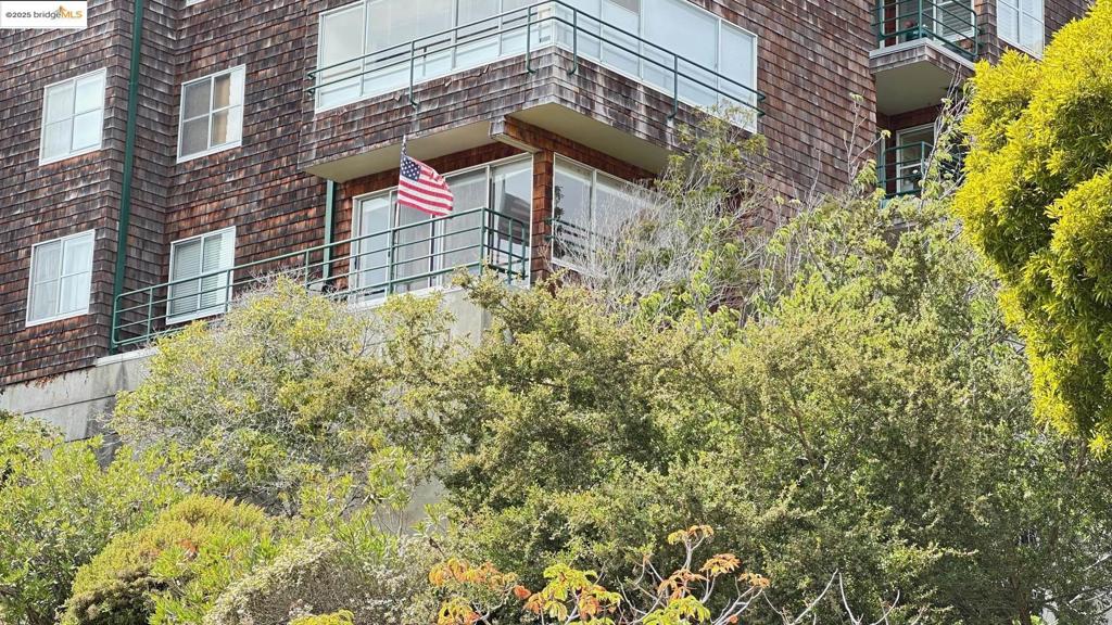 BRICKYARD LANDNG - Residential