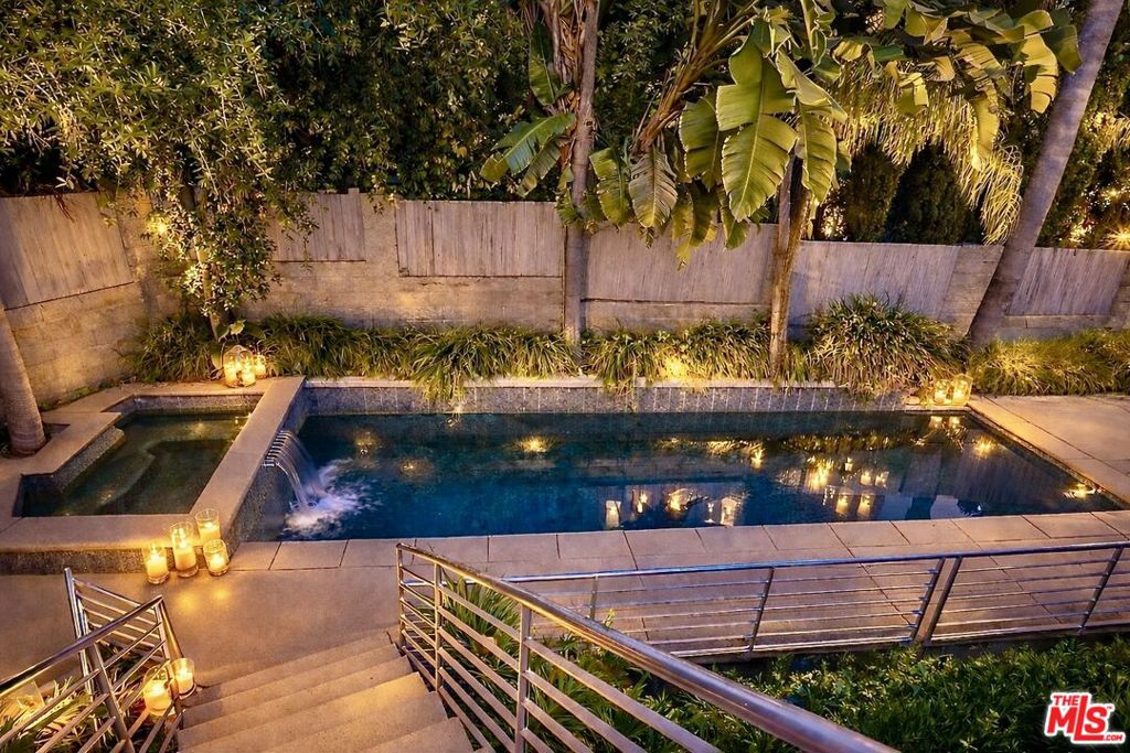 8835 Evanview Drive