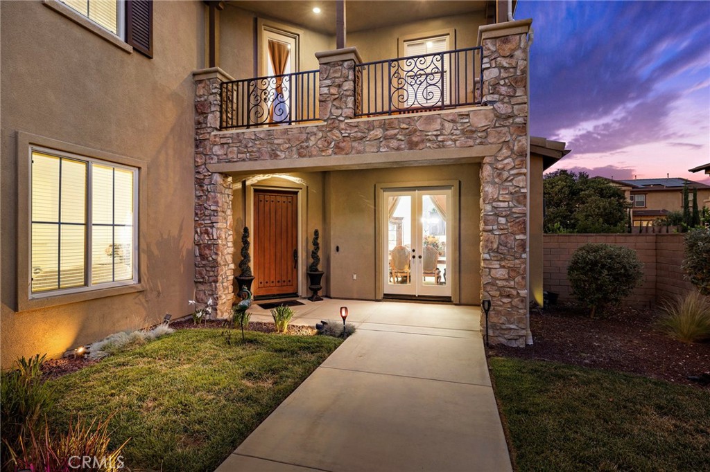 8120 Sunset Rose Drive