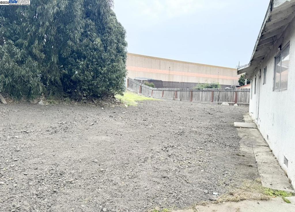 TARA HILLS - Residential