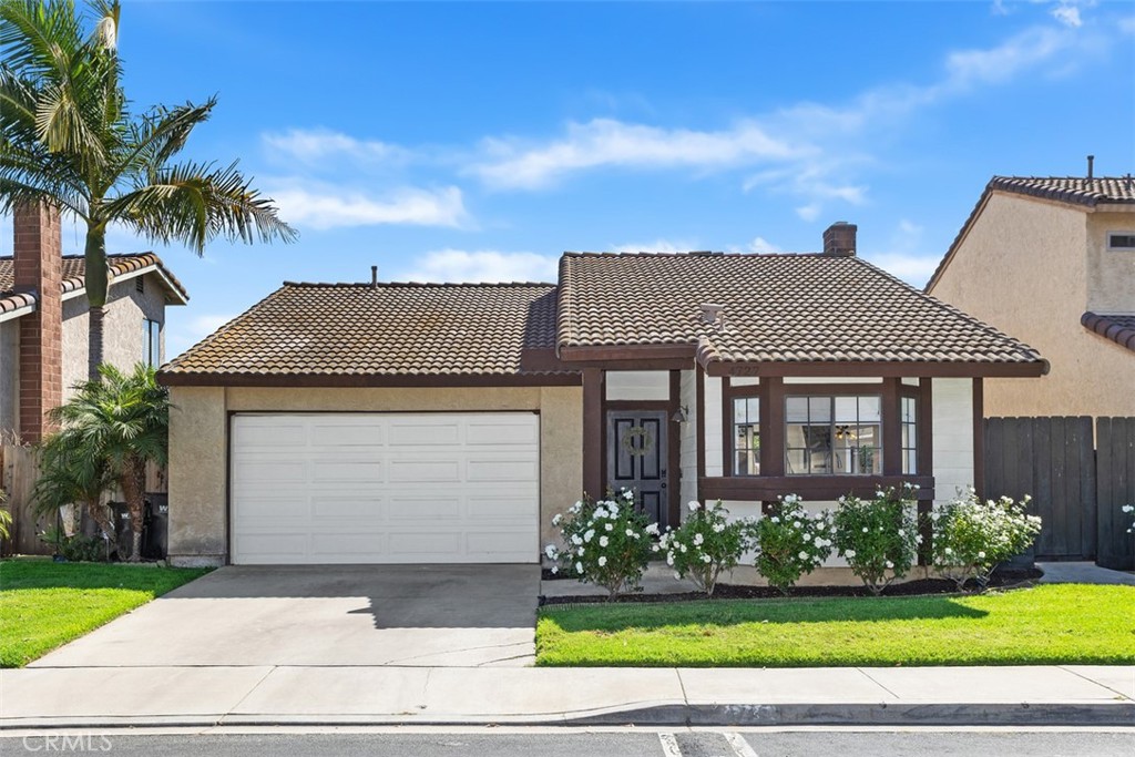 Step into comfort and convenience with this charming single-story home nestled in the desirable Williams Ranch neighborhood of Oceanside. Offering 2 bedrooms, 2 bathrooms, and just over 1,050 sq ft of warm living space, this residence greets you with a welcoming open-concept living room featuring a cozy fireplace and new seamless LVP flooring throughout the main areas. The bright, spacious kitchen flows effortlessly to the private, newly updated- low maintenance backyard, where serene greenbelt views create a peaceful escape that is perfect for relaxing or entertaining.
Residents of Williams Ranch enjoy quick access to an array of lifestyle amenities. You are just minutes away from sandy beaches, a variety of shopping and dining options, parks, scenic bike trails, and nearby military base access, all contributing to an enviable coastal Southern California lifestyle. For daily errands or leisurely outings, Plaza Del Oro and Mission Marketplace are easily within reach, offering shopping, restaurants, and local conveniences. When it is time to explore further, the Oceanside Transit Center is nearby, providing access to Amtrak, regional Coaster, Metrolink, and bus services, making commuting or weekend travel seamless. Outdoor enthusiasts will appreciate the nearby San Luis Rey River bike path, a scenic nine mile paved trail ideal for biking or walking, offering a refreshing way to stay active just steps from home.
This home is an ideal match for those seeking a relaxed, beach influenced lifestyle without sacrificing convenience. With its thoughtful layout, manageable size, and proximity to everything Oceanside has to offer, it is a cozy coastal retreat ready to become someone's new favorite place to call home.