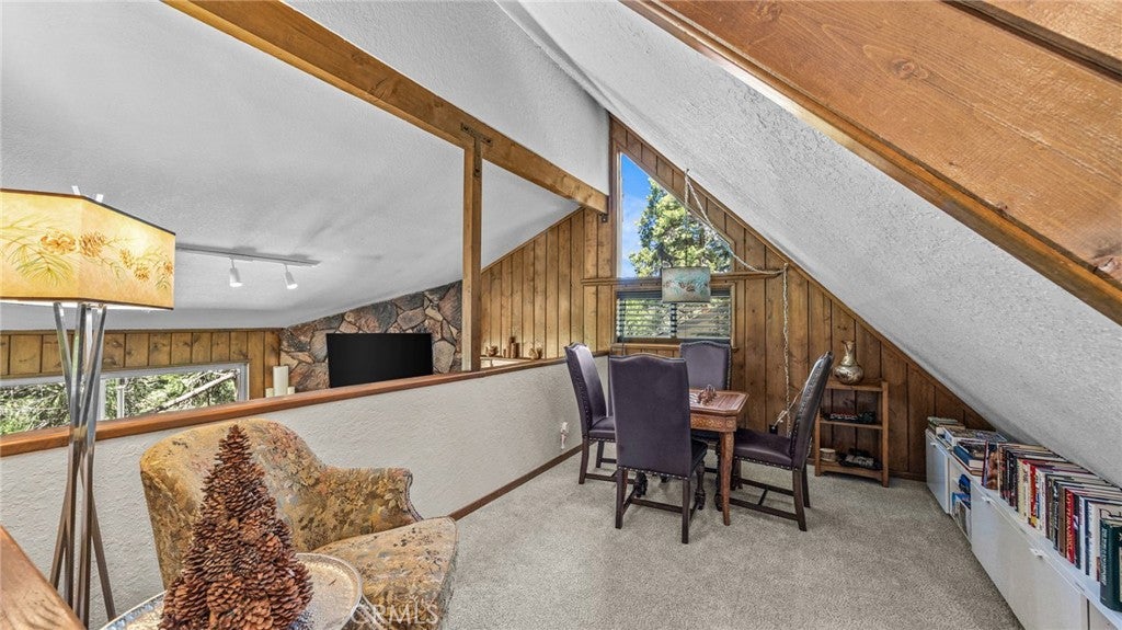 582 Kuffel Canyon Road