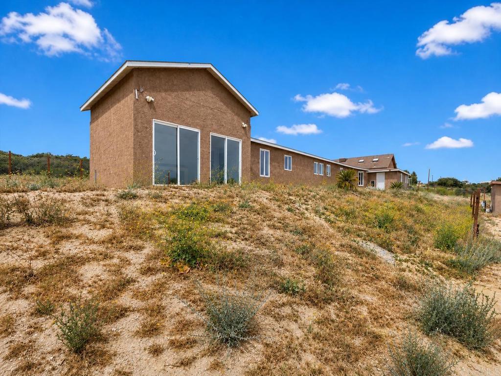 2285 Tierra Heights Rd