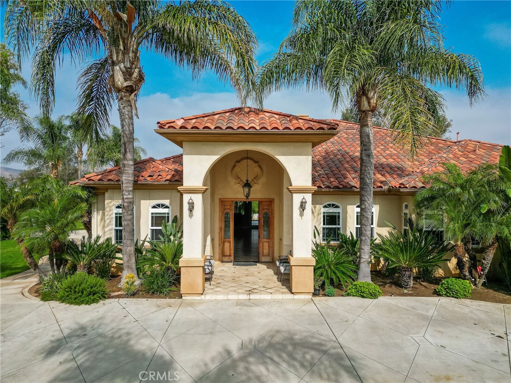 6116 Chadbourne Avenue