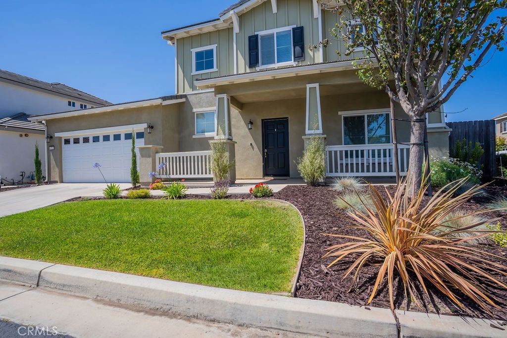 1317 W Shelton