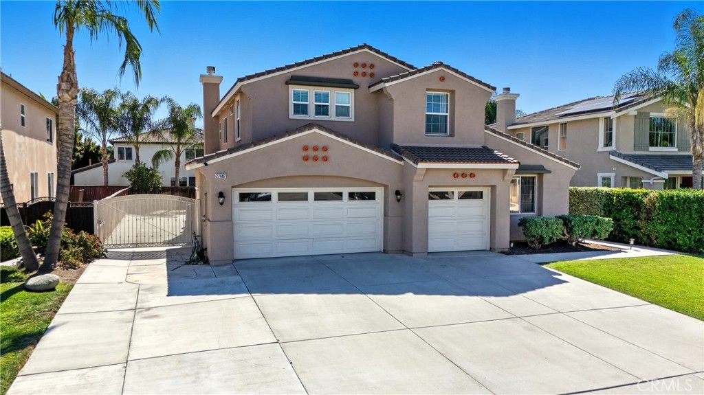 Photo of 27687 Fairmont Dr, Moreno Valley, CA 92555 (MLS # PW25242021)
