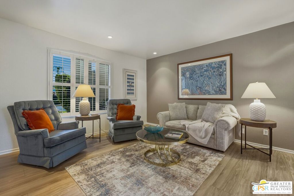 Hermosa Villas - Residential