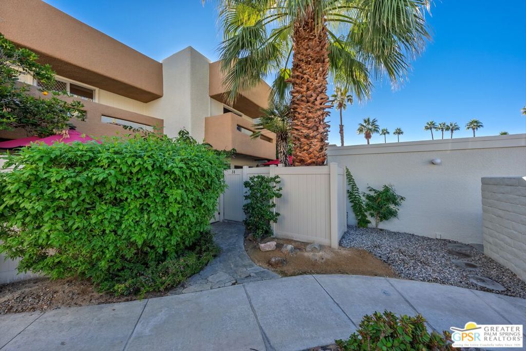 Hermosa Villas - Residential