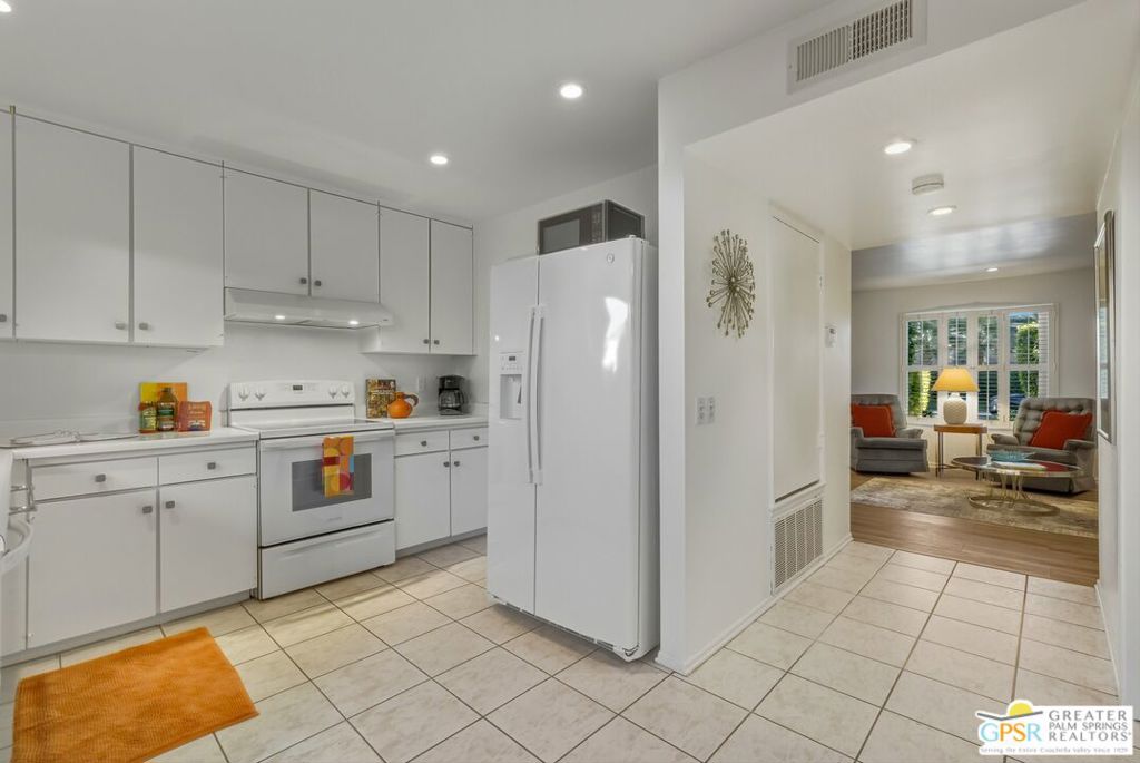 Hermosa Villas - Residential