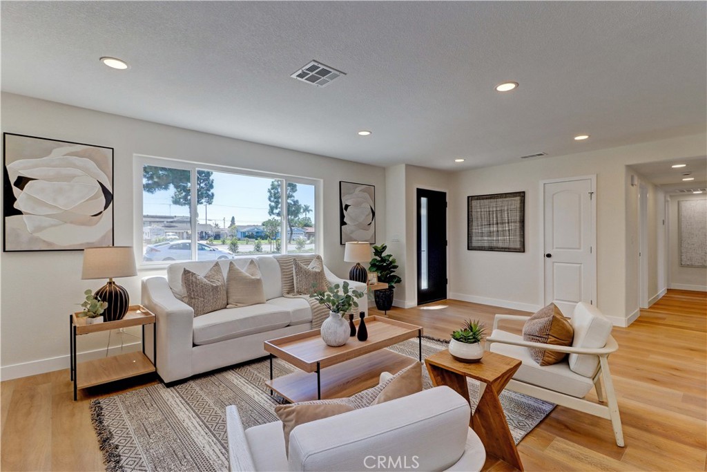 East Gate (ESGT) - Residential