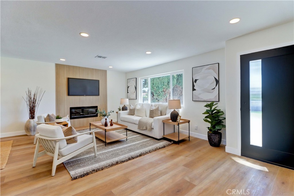 East Gate (ESGT) - Residential