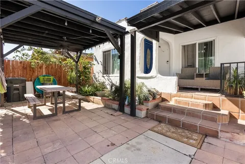 389 Amalia Ave, Los Angeles, CA 90022 - MLS#: HD25251608