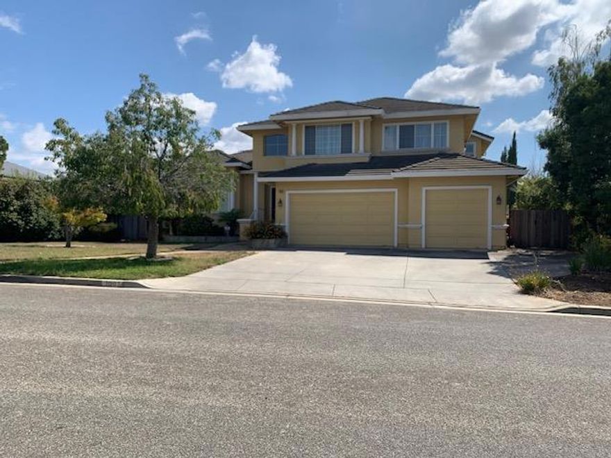 This rarely available, charming home is nestled in the highly desirable Evergreen neighborhood. Designed with comfort and style in mind, the home features a beautiful split-level floor plan that includes a separate family room with a cozy fireplace and a wet bar area. The ground floor offers a versatile bedroom equipped with a Murphy bed and a dedicated workspace. The kitchen is a chefs dream, recently remodeled with quartzite countertops and new JENN-AIR stainless steel appliances. A skylight floods the kitchen with natural light, enhancing the bright and open feel of the space. The first level is adorned with elegant hardwood floors throughout. Upstairs, you will find three spacious bedrooms and two fully remodeled bathrooms. All bathrooms feature quartz countertops, new shower enclosures, and tile/lamiante floors. Set on a premium 3/4-acre lot, the backyard offers resort-like amenities with stunning views of the foothills. The expansive yard includes a sparkling in-ground pool and spa combo, a beautiful new deck and trellis and a lighted basketball/tennis court. The lush gardens are filled with mature trees, providing a tranquil retreat right at home. Located within a 10-minute drive to Highway 101.Top Evergreen Schools!Enjoy the benefits of a great community with no HOA fees.