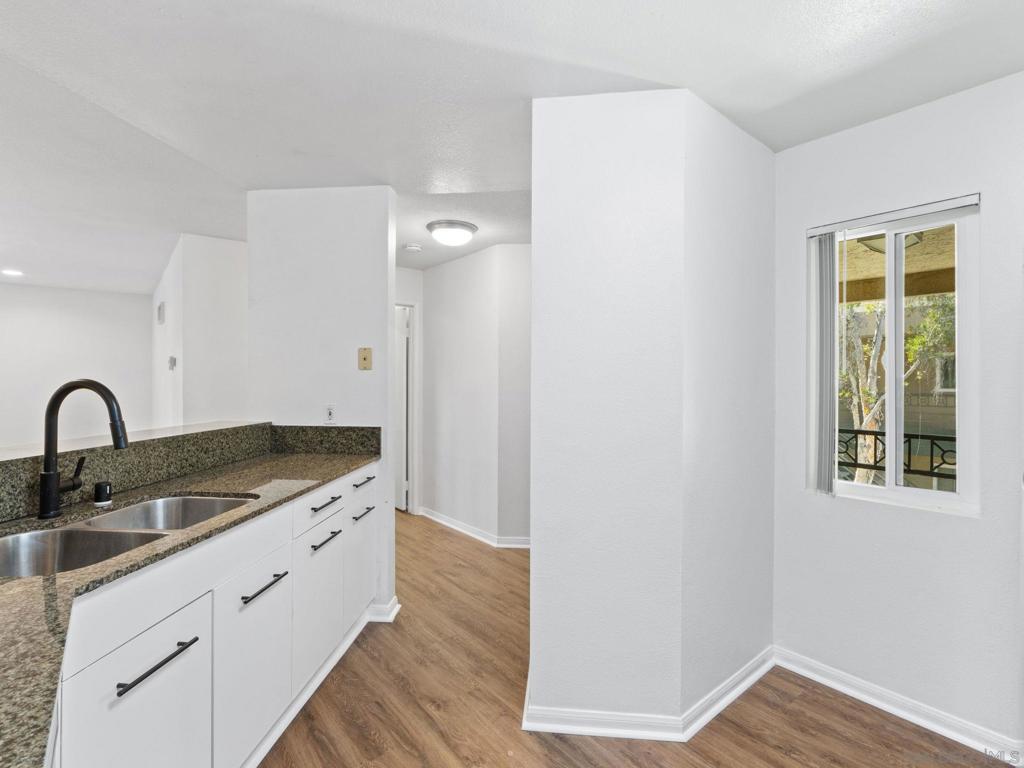 7565 Charmant Dr. #510